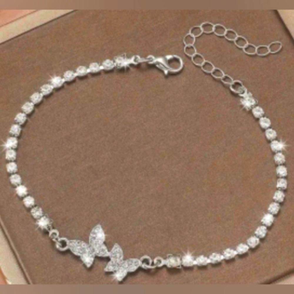 Elegant Silver Butterfly Bracelet
